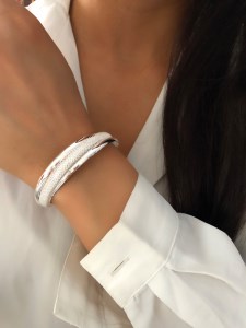 دستبند زنانه آبکاری نقره کد B131