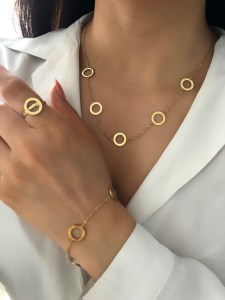 سرویس زنانه طرح دایره رنگ طلایی S115 سرویس زنانه طرح دایره رنگ طلایی S115