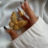 دستبند زنانه طرح پروانه و گوی کد B136