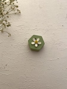 گوشواره میخی بابونه کد E113