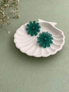 گوشواره میخی توری بابونه کد E116