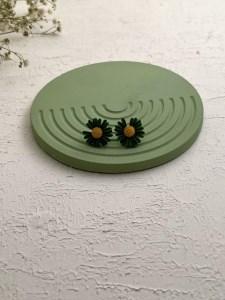 گوشواره سیلیکونی میخی گل سبز کد E123