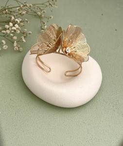 دستبند طرح گل توری کد B116